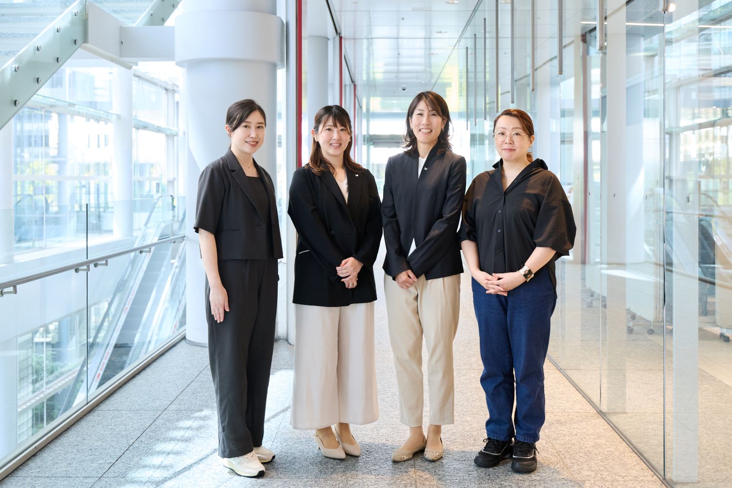 オウンドメディアで見つめ直す「人」の価値｜キヤノンマーケティングジャパン株式会社様 事例記事のメインビジュアル